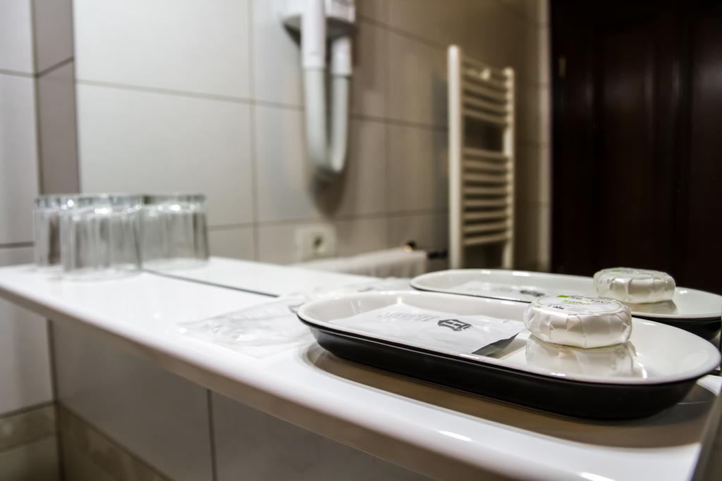 Hotel Hermes Alba Iulia Bagian luar foto