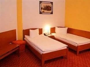 Hotel Hermes Alba Iulia Bagian luar foto